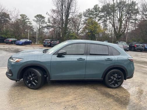 2025 Honda HR-V 2WD Sport