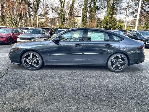 Meteorite Gray Metallic 2026 Honda Accord SE