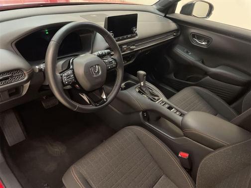 2025 Honda HR-V 2WD Sport
