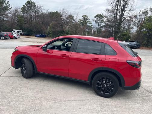 2025 Honda HR-V 2WD Sport