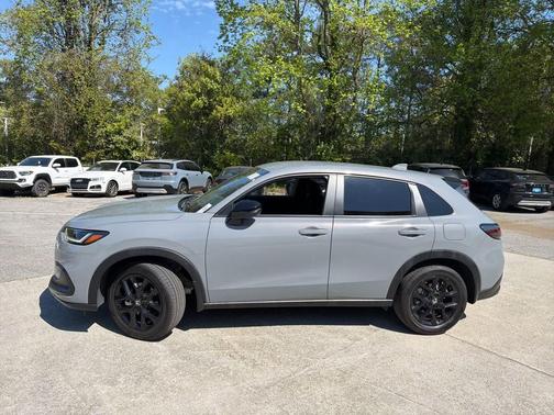 Urban Gray Pearl 2025 Honda HR-V 2WD Sport