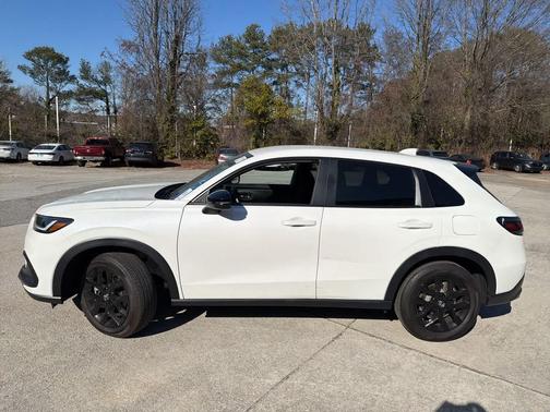 2025 Honda HR-V 2WD Sport