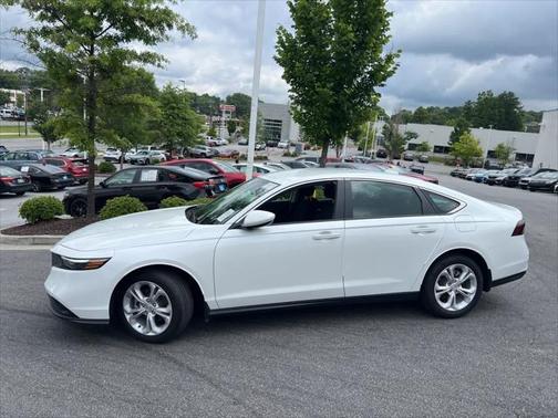 2025 Honda Accord LX 1.5T