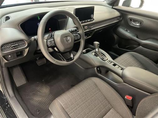 2024 Honda HR-V 2WD Sport