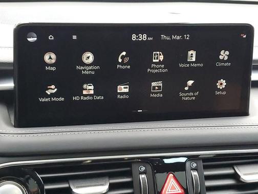 2022 Genesis G70 2.0T RWD