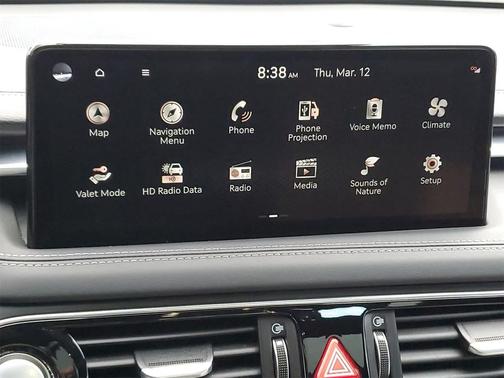 2022 Genesis G70 2.0T RWD