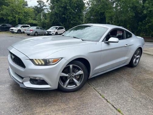 2016 Ford Mustang V6