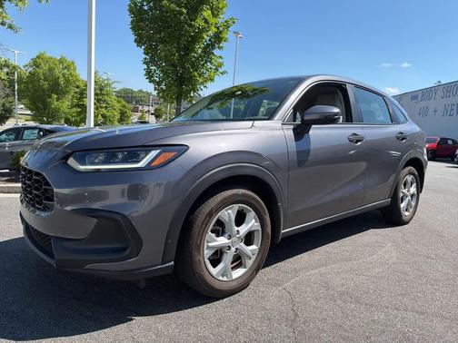 Modern Steel Metallic 2025 Honda HR-V LX
