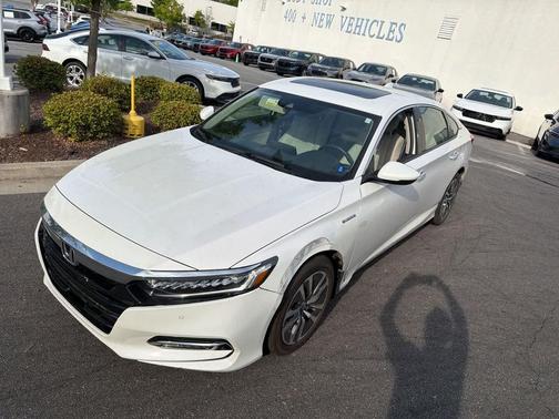 Platinum White Pearl 2019 Honda Accord Hybrid Touring