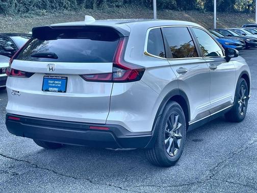 Platinum White Pearl 2026 Honda CR-V EX-L 2WD