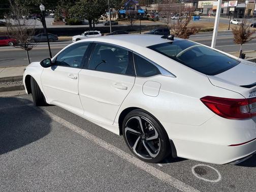 2022 Honda Accord Sport SE 1.5T