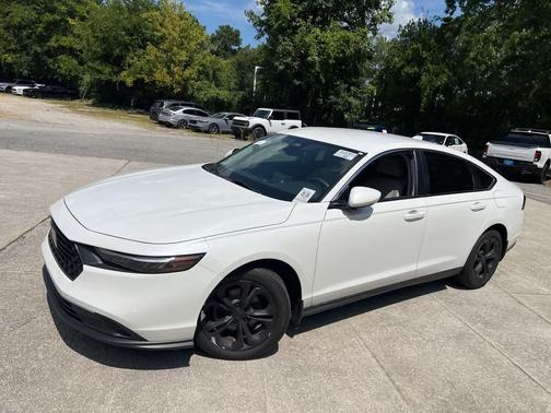 2025 Honda Accord LX 1.5T