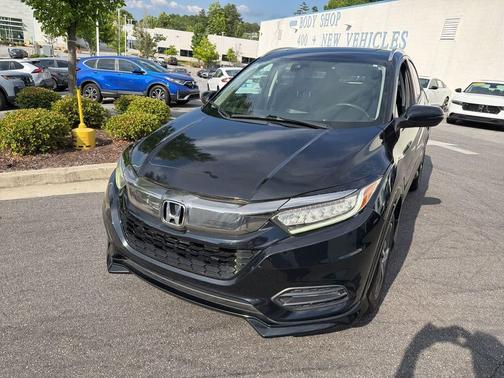 Crystal Black Pearl 2019 Honda HR-V Touring
