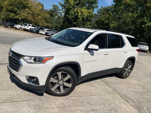 2020 Chevrolet Traverse LT Leather