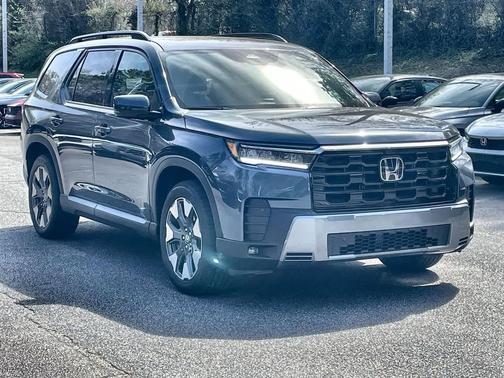 2026 Honda Pilot Touring 8-Passenger