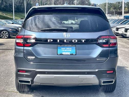 2026 Honda Pilot Touring 8-Passenger
