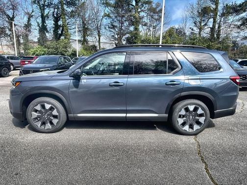 2026 Honda Pilot Touring 8-Passenger