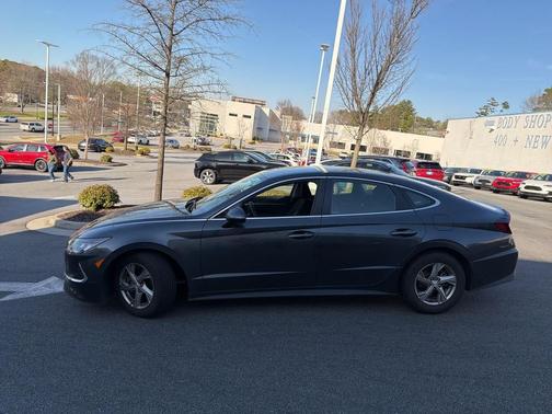 2020 Hyundai SONATA SE