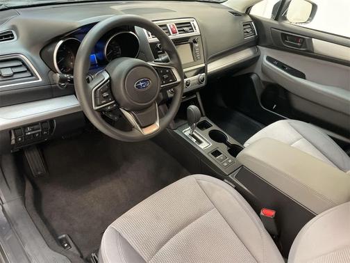 2019 Subaru Outback 2.5i