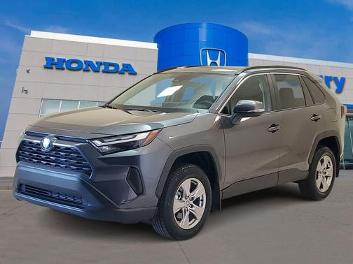 Magnetic Gray Metallic 2025 Toyota RAV4 XLE