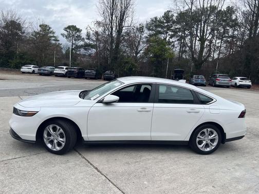 2025 Honda Accord LX 1.5T