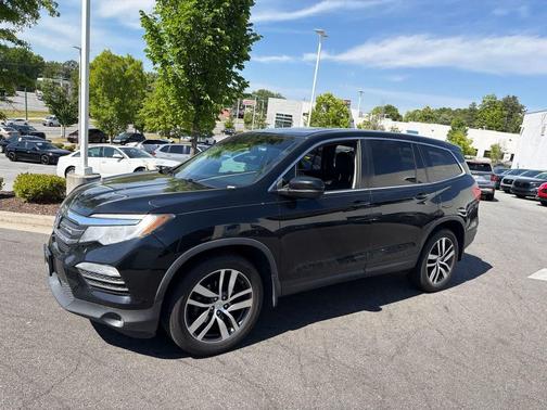 Crystal Black Pearl 2018 Honda Pilot EX-L
