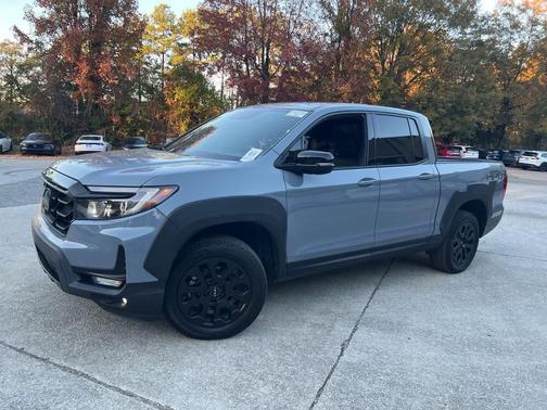 2022 Honda Ridgeline Black