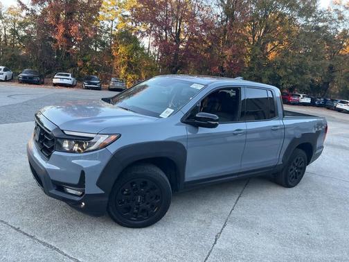 2022 Honda Ridgeline Black