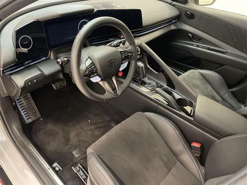 2025 Hyundai ELANTRA N Base