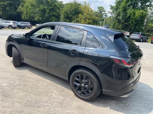 2025 Honda HR-V 2WD Sport
