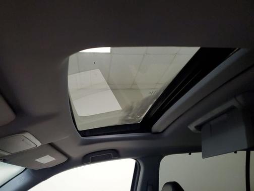 Modern Steel Metallic 2016 Honda Pilot Touring