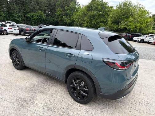 Nordic Forest Pearl 2024 Honda HR-V 2WD Sport