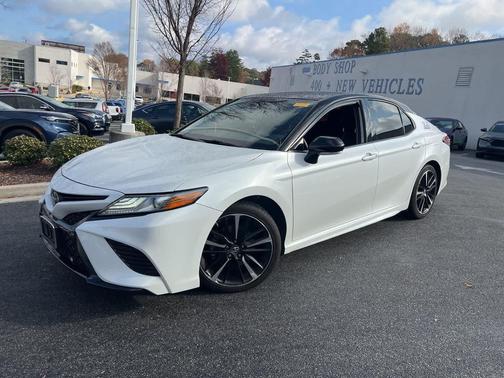 2019 Toyota Camry XSE