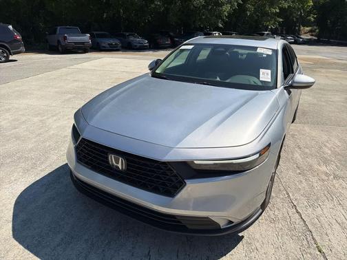 Solar Silver Metallic 2024 Honda Accord EX