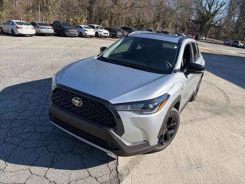 2024 Toyota Corolla Cross LE