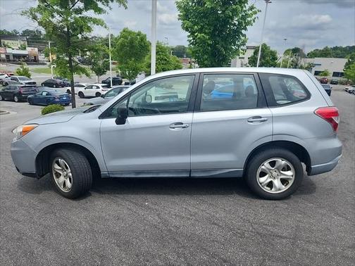 2015 Subaru Forester 2.5i