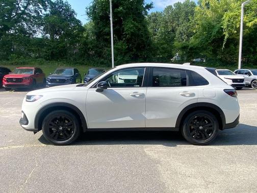 Platinum White Pearl 2026 Honda HR-V 2WD Sport