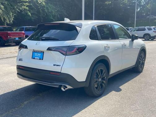 Platinum White Pearl 2026 Honda HR-V 2WD Sport