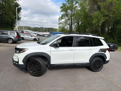 Platinum White Pearl 2022 Honda Passport AWD TrailSport