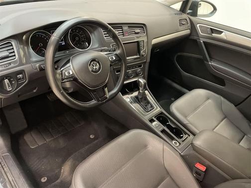 2015 Volkswagen e-Golf SEL Premium