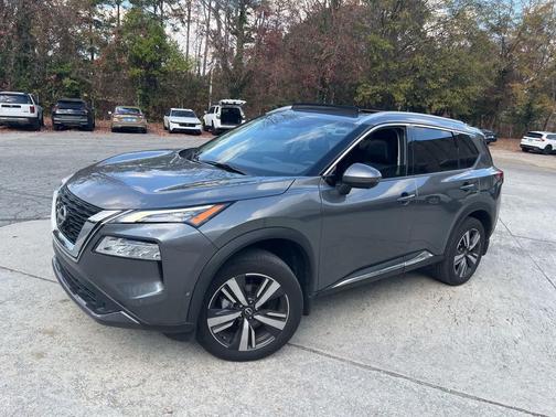 2023 Nissan Rogue SL