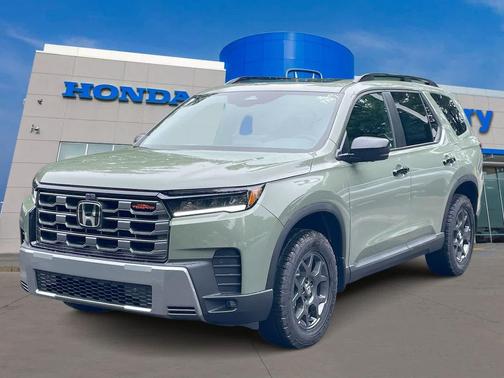 Ash Green Metallic 2026 Honda Pilot TrailSport