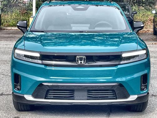 North Shore Pearl 2026 Honda Prologue Touring