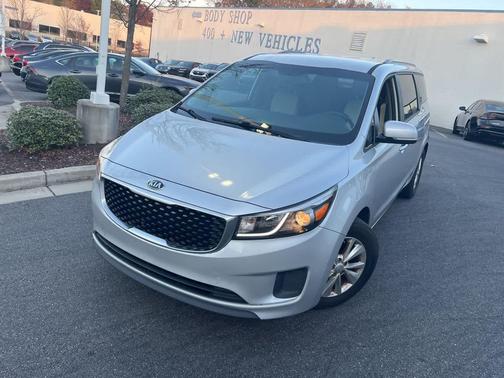 2016 Kia Sedona LX