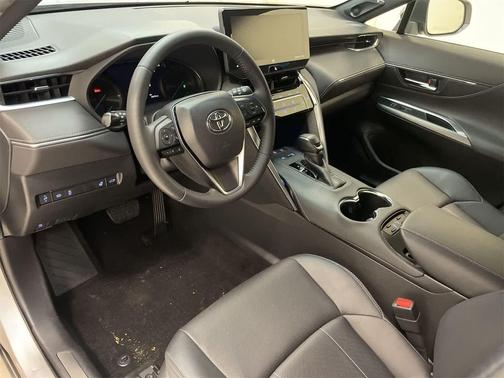 2021 Toyota Venza XLE