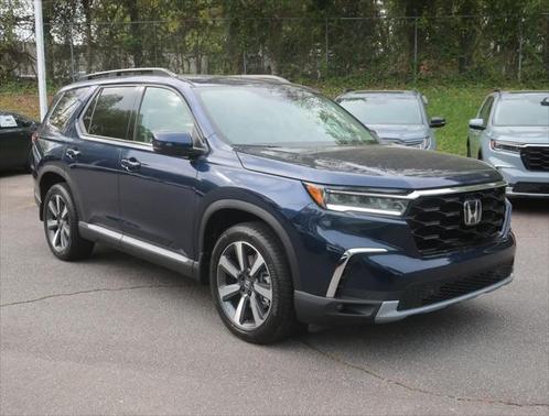 2025 Honda Pilot Touring 8-Passenger