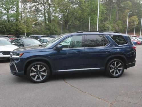 2025 Honda Pilot Touring 8-Passenger
