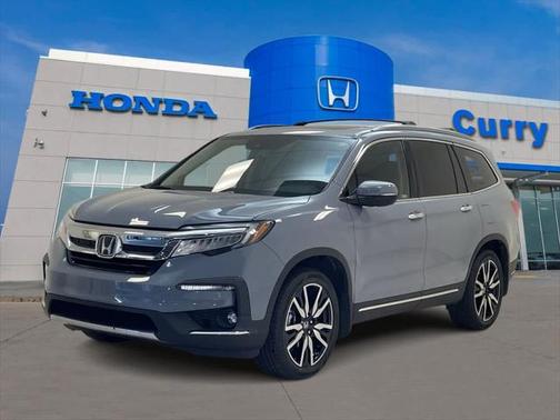 2022 Honda Pilot Touring 8-Passenger