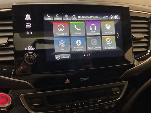 2022 Honda Pilot Touring 8-Passenger