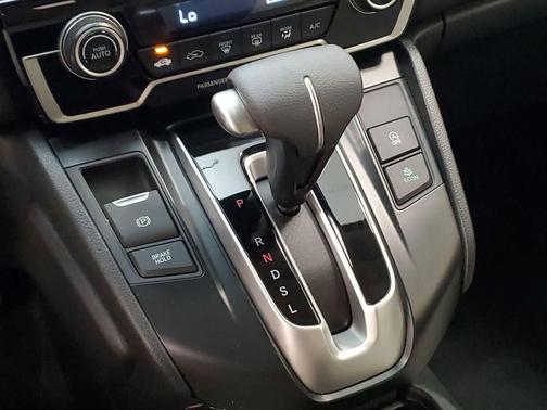 Platinum White Pearl 2020 Honda CR-V 2WD LX